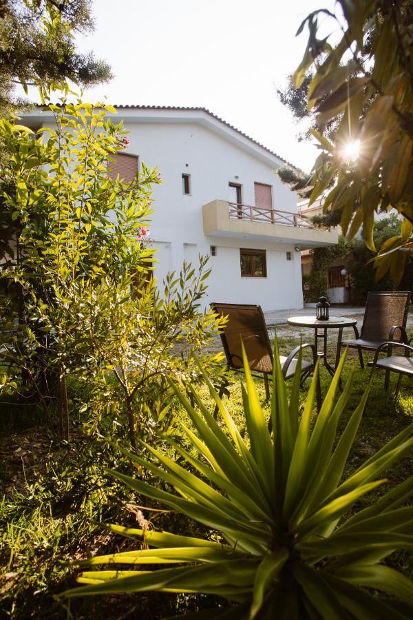 Joseph Village Apartments Fourka Exterior photo